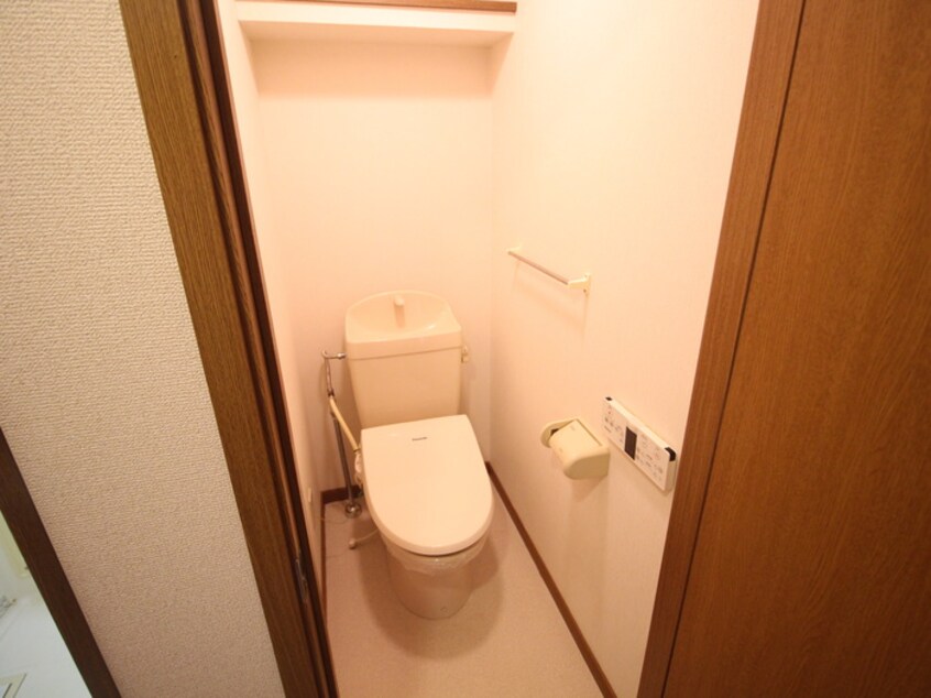 トイレ フリージアガーデンⅢ