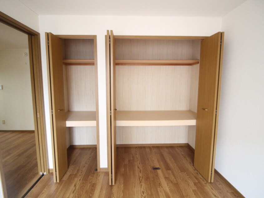 収納 フリージアガーデンⅢ