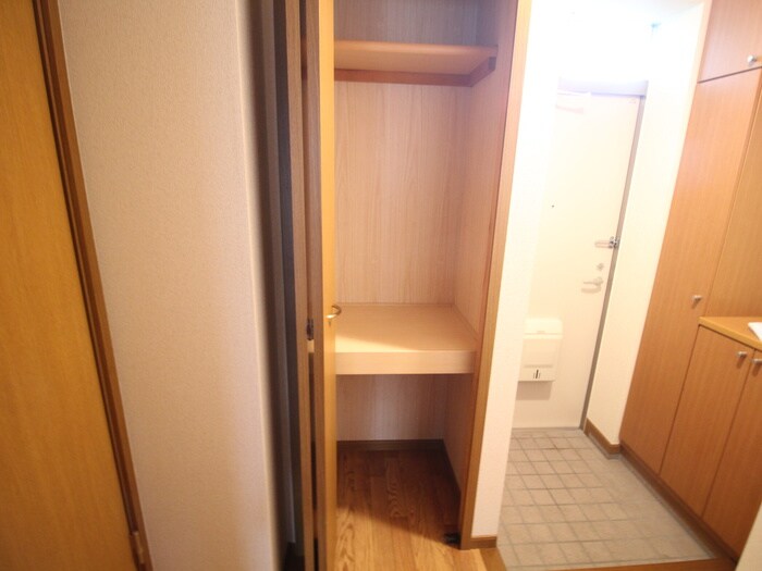 収納 フリージアガーデンⅢ