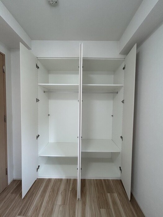 収納 ｵｰﾌﾟﾝﾚｼﾞﾃﾞﾝｼｱ栄THECOURT(903)