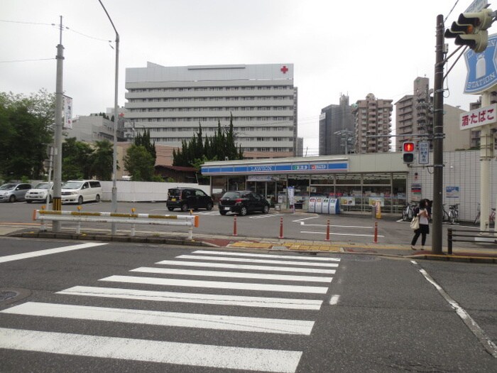 ローソン八事日赤北(コンビニ)まで270m アドバンスハイツ　藤川