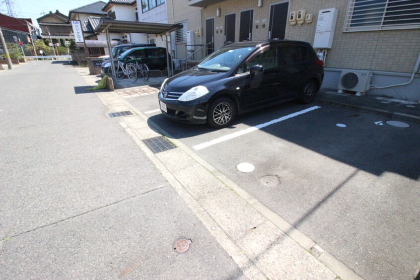 駐車場 キャッツＡ