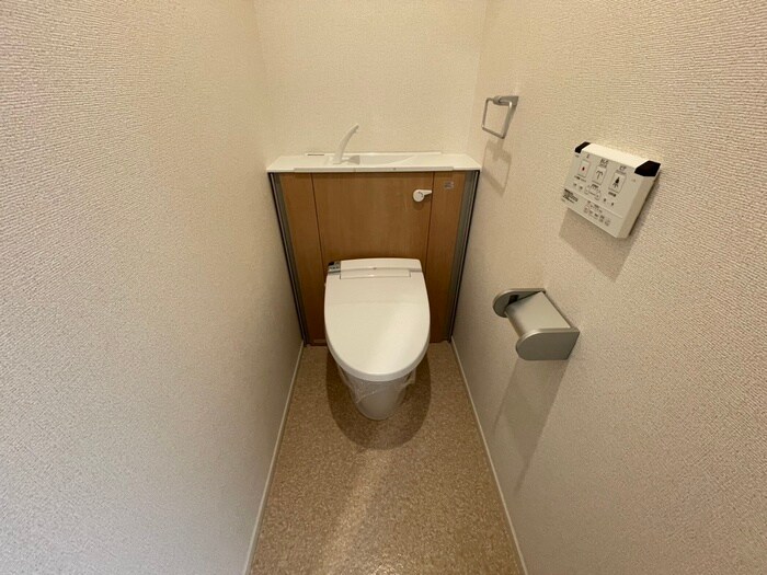 トイレ ストーク芝