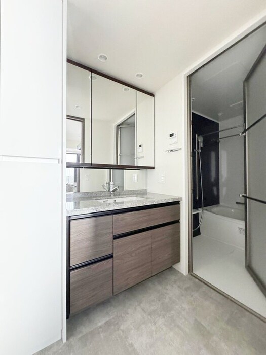 洗面 プラウドタワー栄（705）