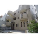 ロイヤル丘上の外観