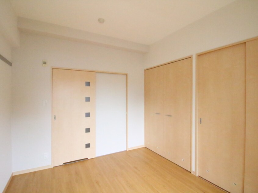 居室 ｅｓｔ ＨＩＢＩＮＯ