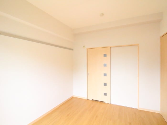 居室 ｅｓｔ ＨＩＢＩＮＯ