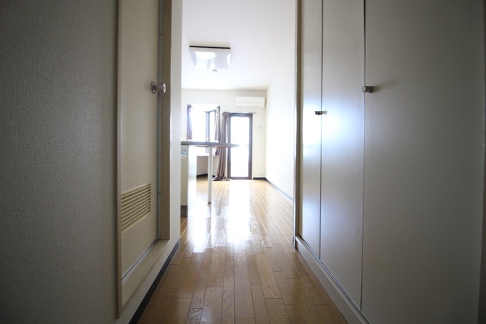 廊下 サンシャイン川名