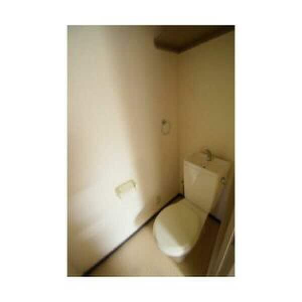 トイレ アルファ　プレイス