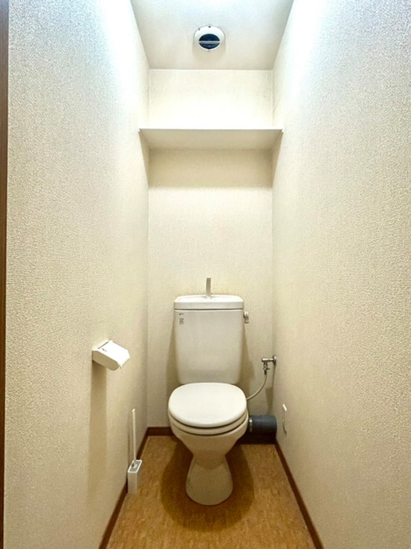 トイレ ドルフ前山