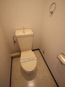 トイレ シャルマン大島