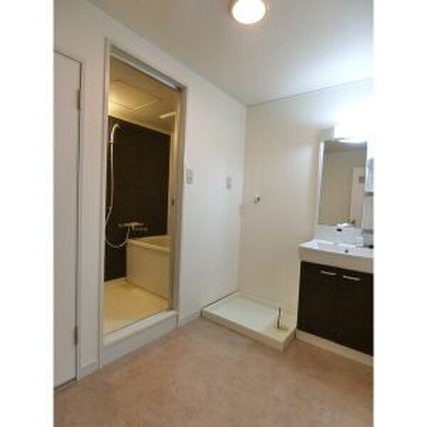 洗濯機置場 パ－クサイドメゾン伏見