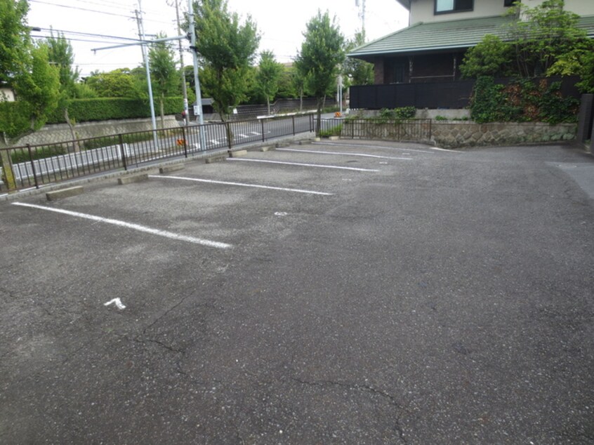 駐車場 メゾン石川橋Ａ棟