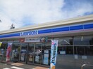 ローソン小牧郷中一丁目店(コンビニ)まで85m ラ・メゾン勝建