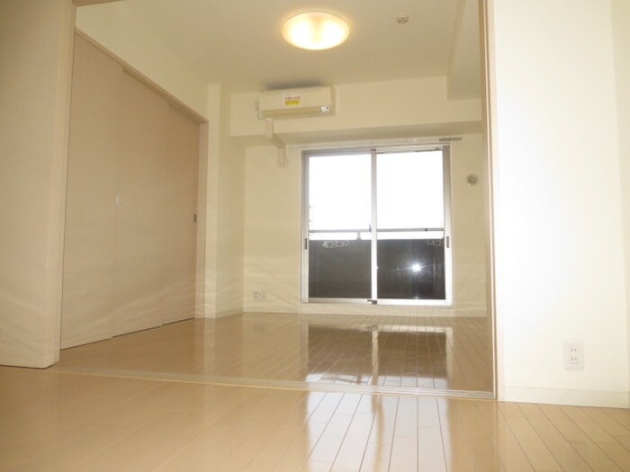 居室 カスタリア栄