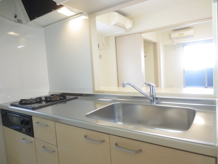 キッチン カスタリア栄