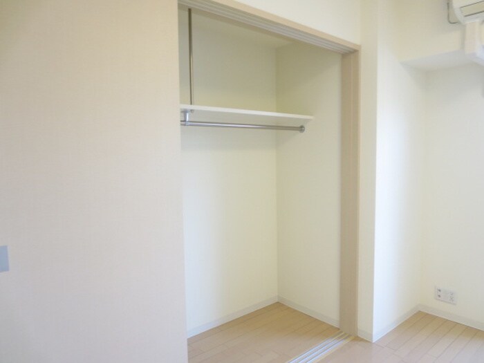 収納 カスタリア栄