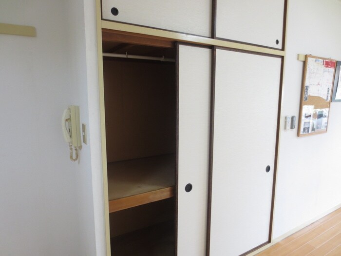 収納 秋月ハイツ