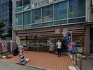 セブンイレブン名古屋栄1御園通店(コンビニ)まで150m 秋月ハイツ