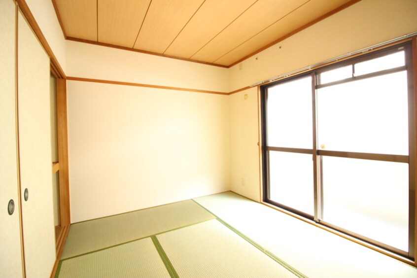 居室 サンリバーカトウ