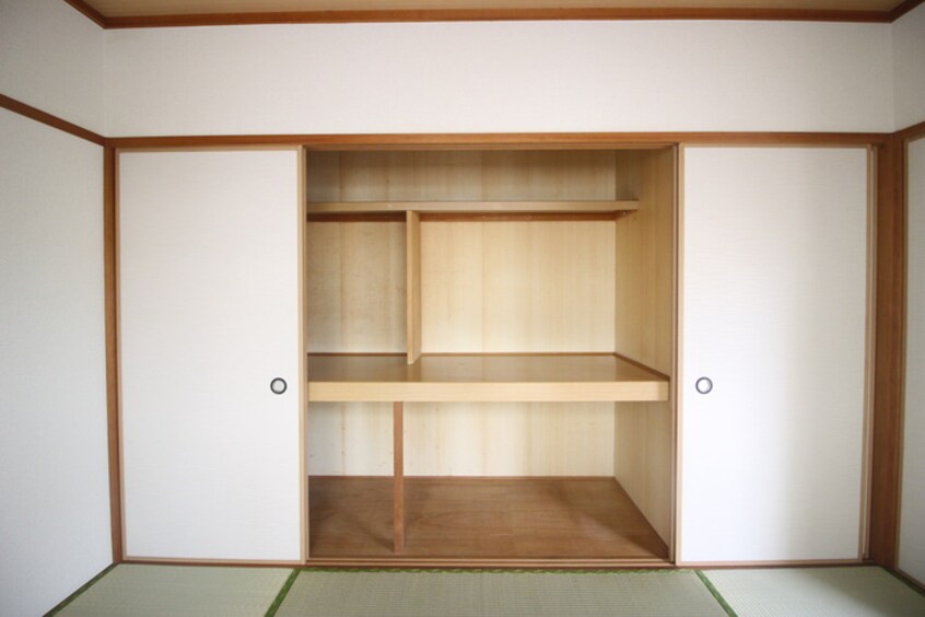 収納 サンリバーカトウ