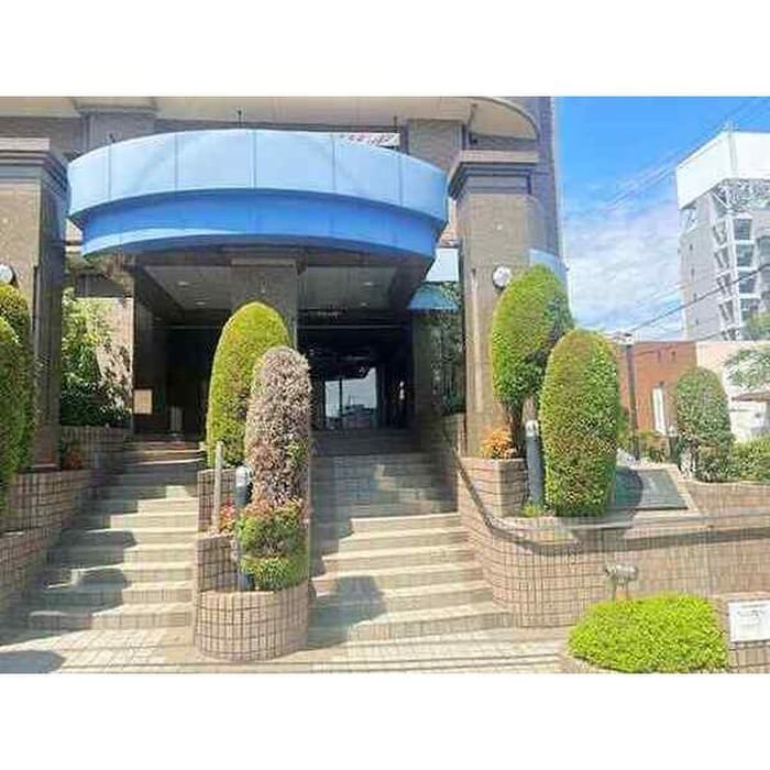 エントランス部分 ﾗｲｵﾝｽﾞﾏﾝｼｮﾝ一社東(202)