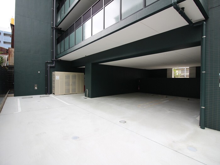 駐車場 lives residence 太閤通