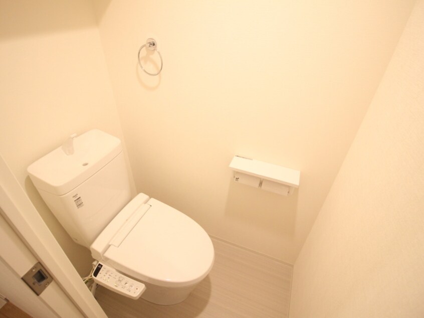 トイレ lives residence 太閤通