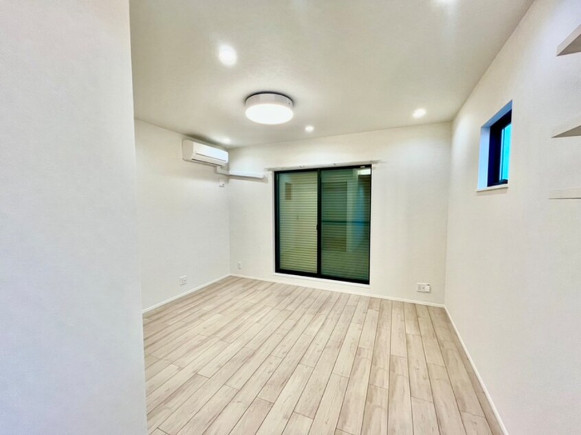 居室 ＲＵＳＵＴＯ‐ＲＥ　ＡＪＩＭＡ