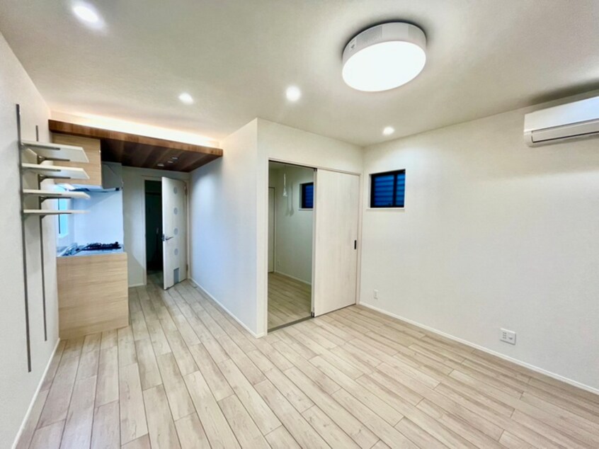 居室 ＲＵＳＵＴＯ‐ＲＥ　ＡＪＩＭＡ