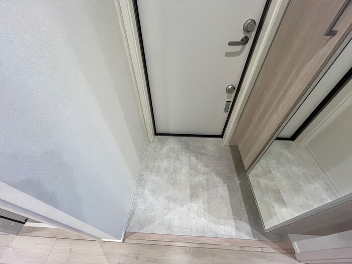 玄関 ＲＵＳＵＴＯ‐ＲＥ　ＡＪＩＭＡ