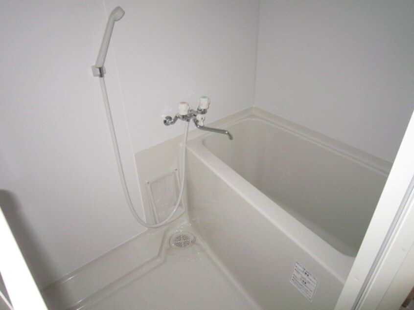 バス／シャワールーム等 レジデンス光Ⅰ