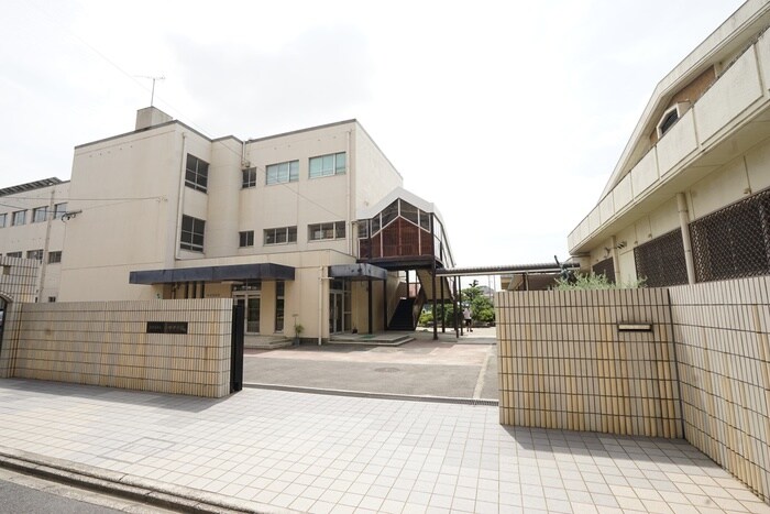 名古屋市立御田中学校(中学校/中等教育学校)まで1490m アスティオン　いわき