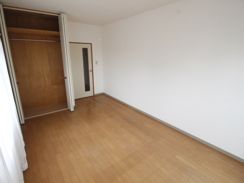 居室 ダーハムグリーン