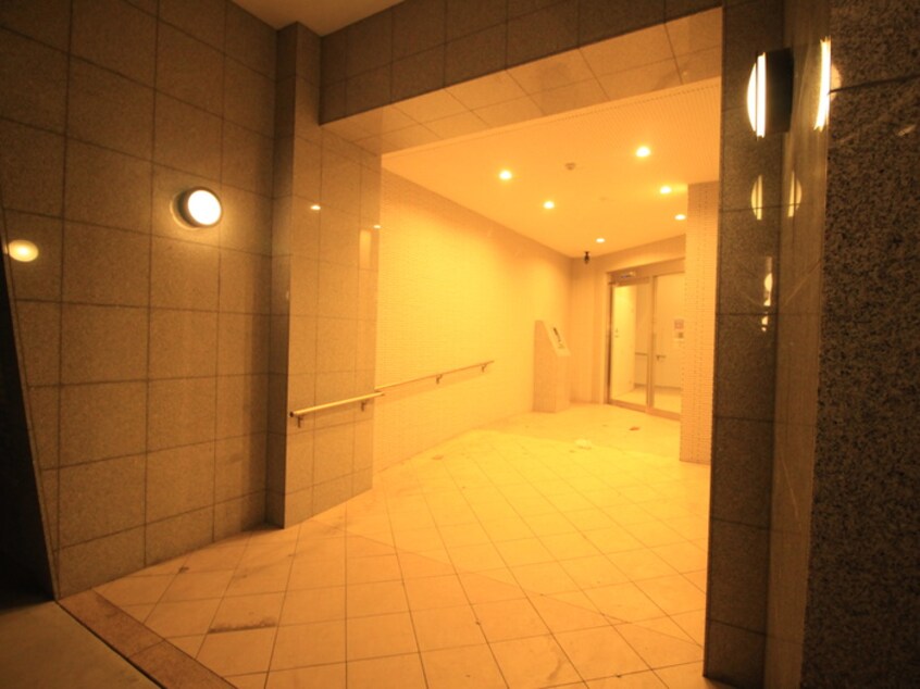 エントランス部分 ノイグランツＤ