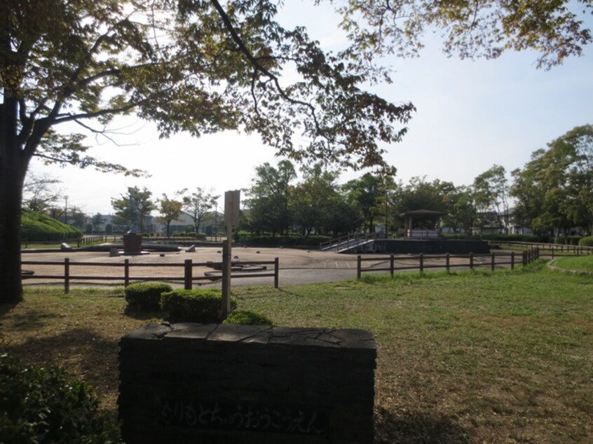 森本中央公園(公園)まで1200m セゾン　ド　アベニュー