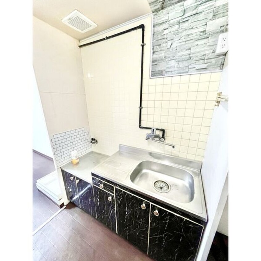 キッチン 東海御園ハイツ（609）