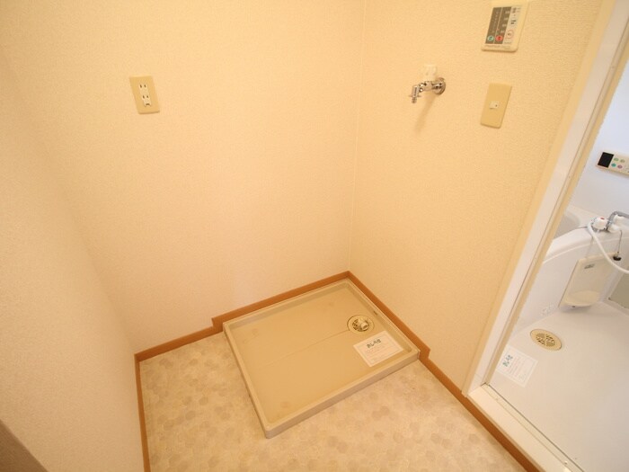 洗濯機置場 サフィニアガーデンA棟