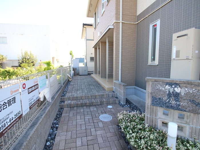 エントランス部分 Piacere