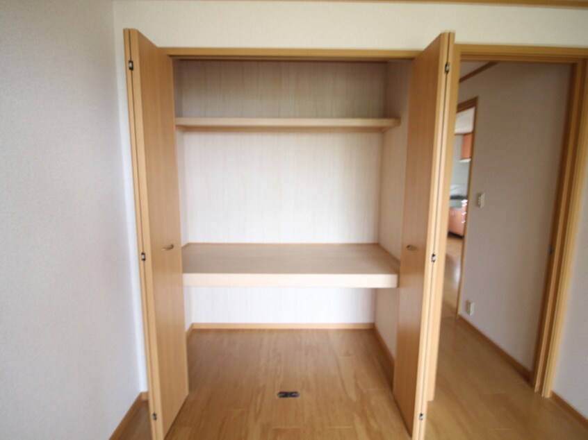 収納 サフィニアガーデンB棟