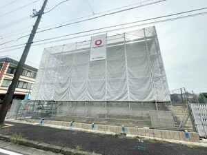 ソレイユ鴻の巣