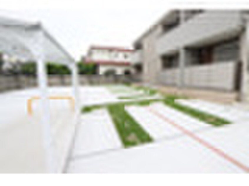 駐車場 フロンティア