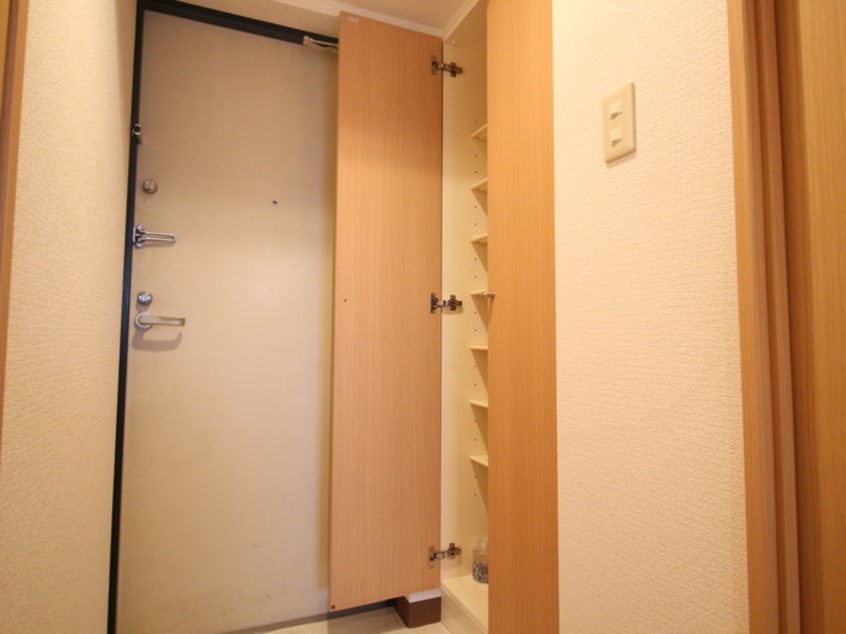 靴箱 サンマ－ル金山南