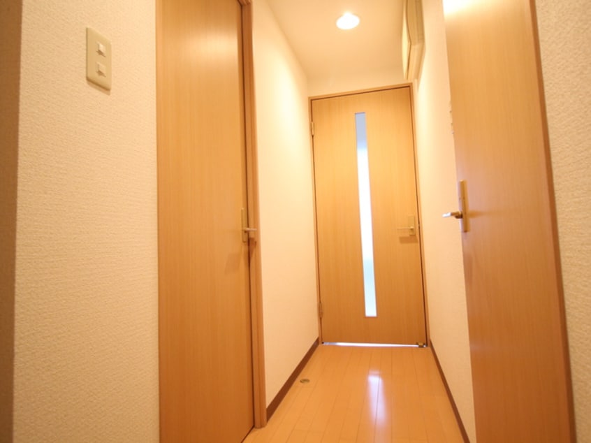 廊下 サンマ－ル金山南