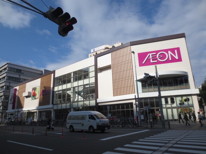 金山駅(スーパー)まで50m サンマ－ル金山南