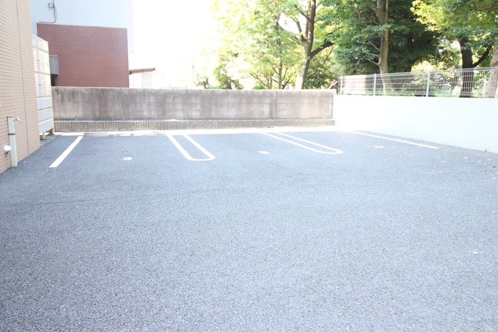 駐車場 ラ・ナチュ－ル