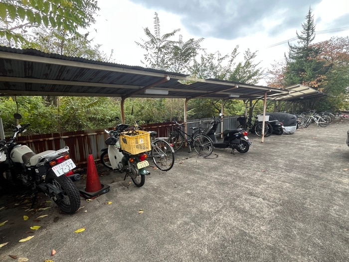 駐輪場 第２ビューハイツ兄山