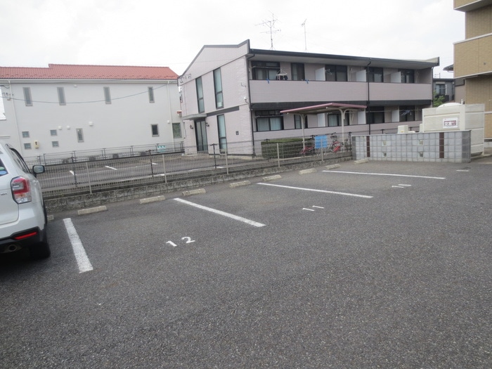 駐車場 メープルハウス