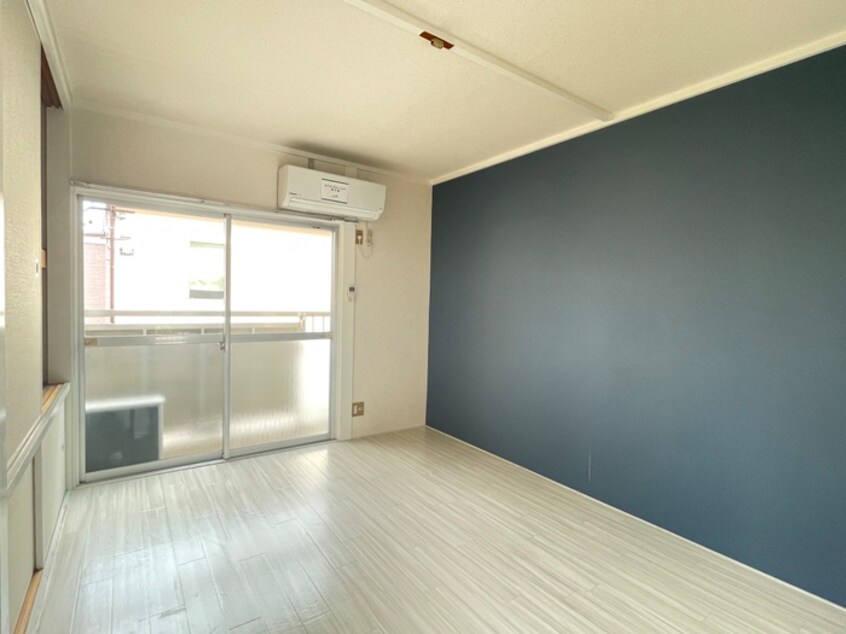 居室 サイドストリ－ト