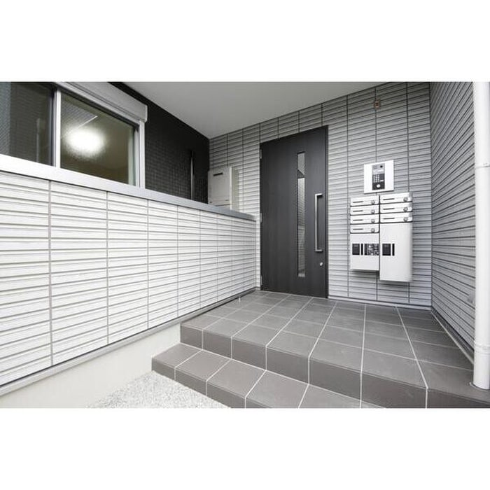 エントランス部分 Yuzuriha名駅西